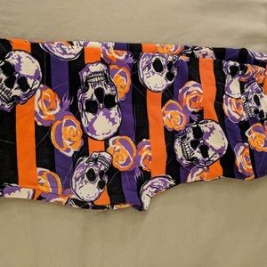 Lularoe Halloween skulls purple orange TC
